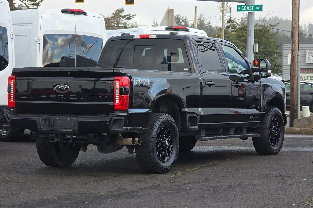 Used 2023 Ford F250 Lariat w/ Lariat Ultimate Package AWD/4WD image 3