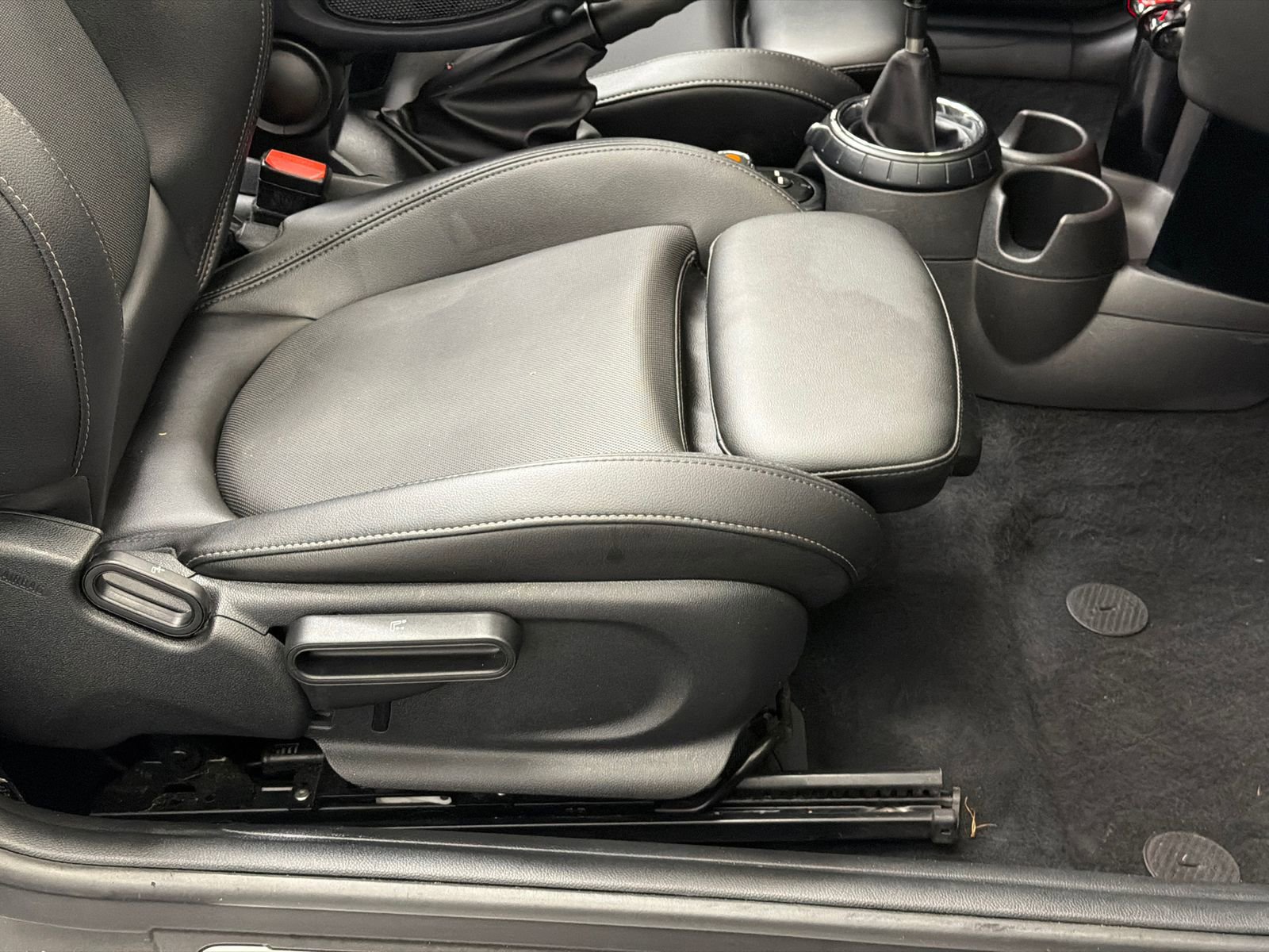 Used 2017 MINI Cooper S image 12