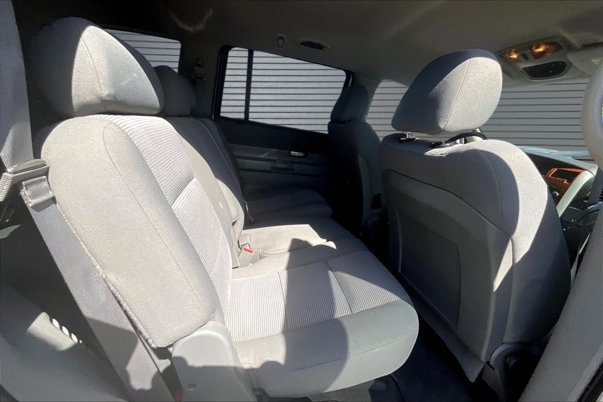 Used 2007 Dodge Durango SLT AWD/4WD image 23