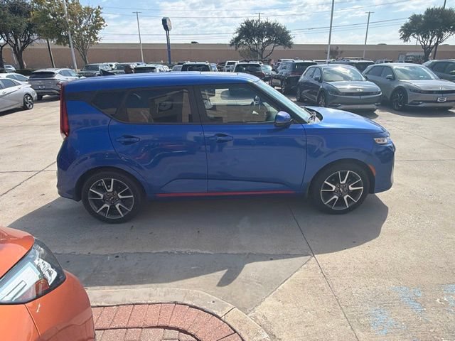 Certified 2021 Kia Soul GT-Line FWD image 6