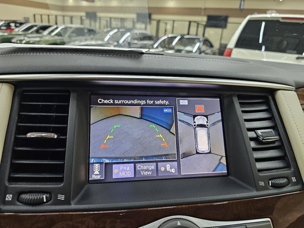 Used 2019 INFINITI QX80 Luxe w/ 22" Wheel Package AWD/4WD image 34