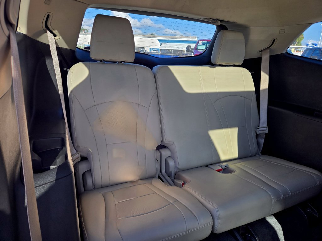Used 2020 Buick Enclave Premium w/ Sun and Sites Package FWD image 52