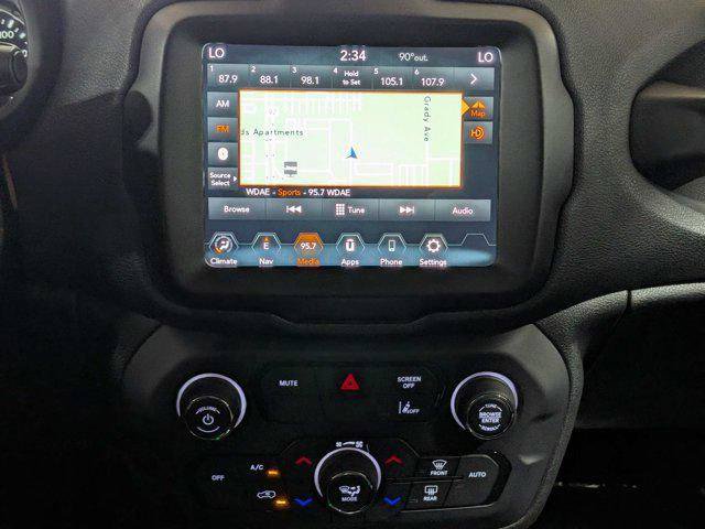 Certified 2023 Jeep Renegade Latitude AWD/4WD image 17