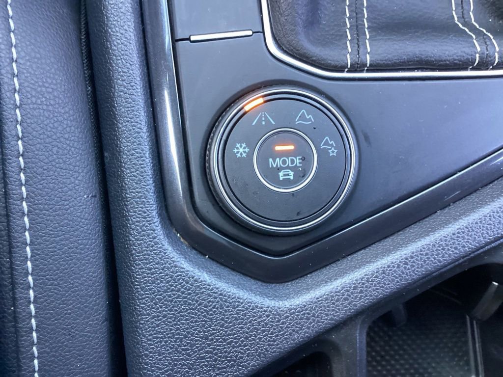 Used 2024 Volkswagen Tiguan SE R-Line image 26