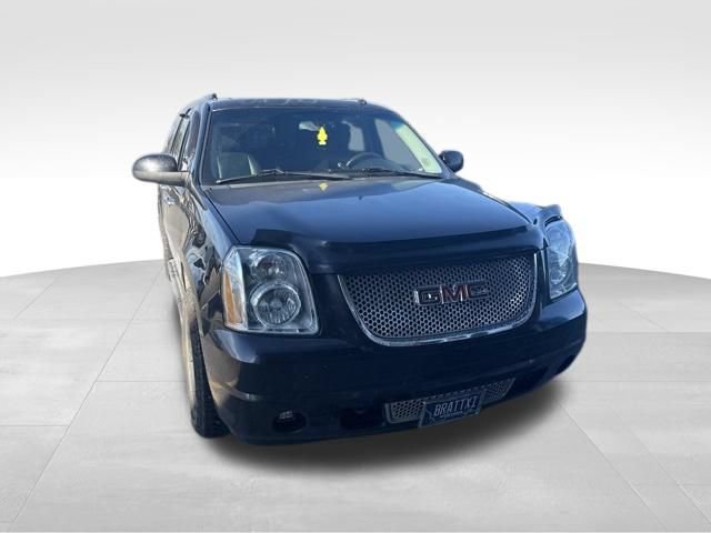 Used 2014 GMC Yukon XL Denali AWD/4WD image 6