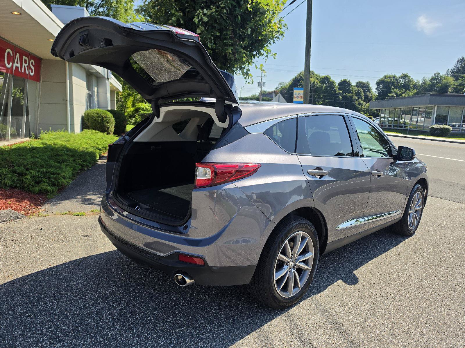 Used 2021 Acura RDX w/ Technology Package AWD/4WD image 22