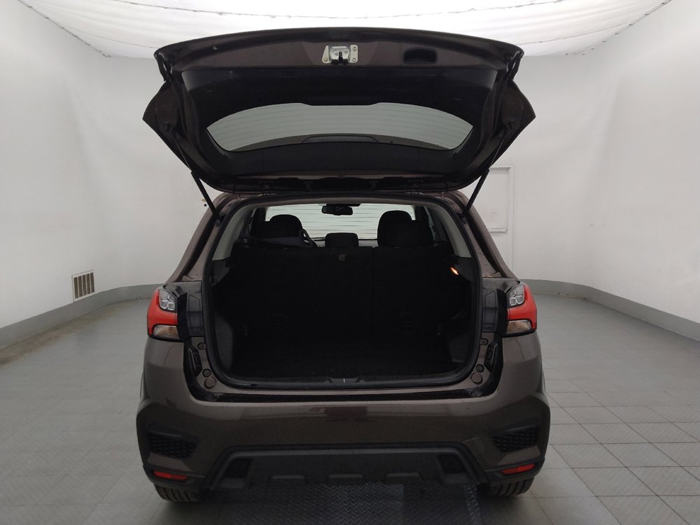 Used 2021 Mitsubishi Outlander Sport SE FWD image 29