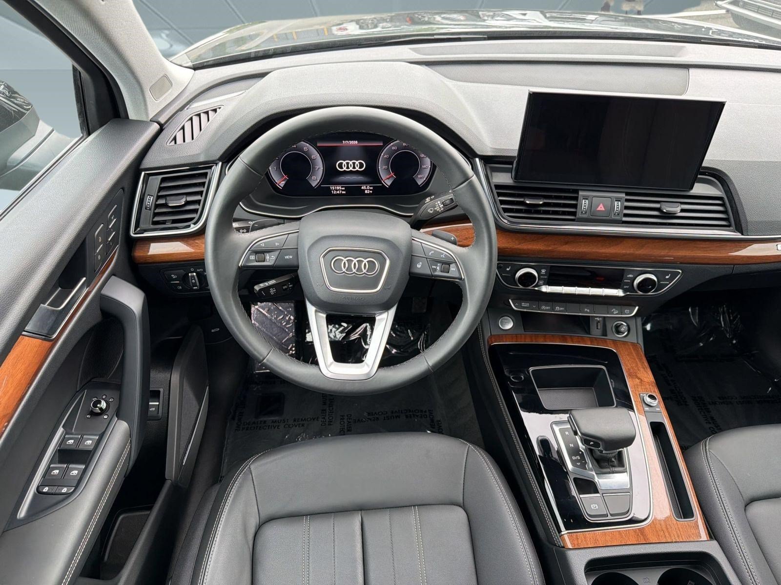 Used 2023 Audi Q5 2.0T Premium Plus w/ Premium Plus Package AWD/4WD image 30