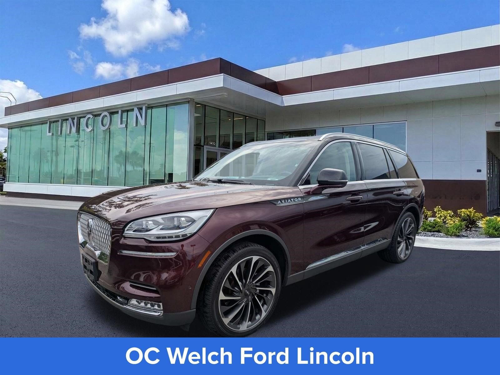 Certified 2021 Lincoln Aviator Reserve w/ Equipment Group 202A AWD/4WD image 5
