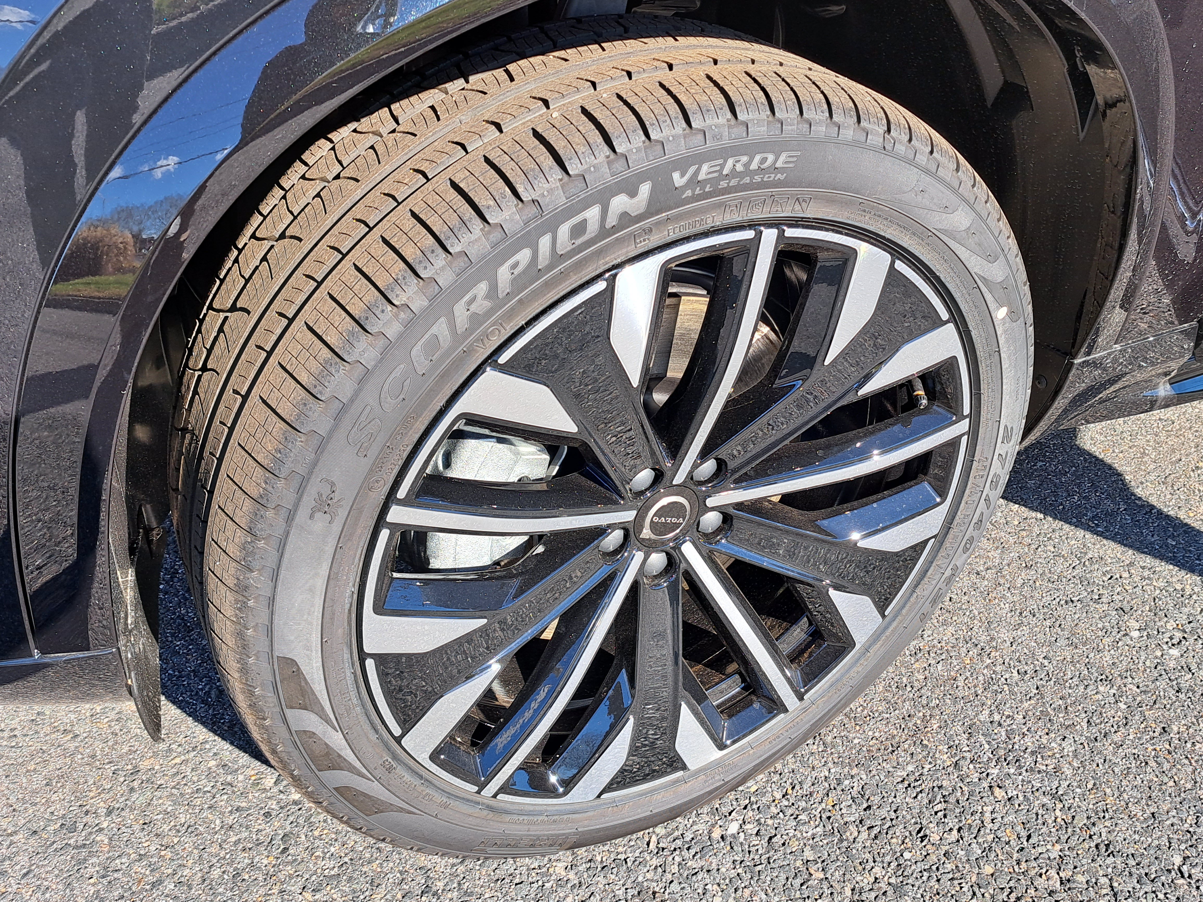 New 2026 Volvo XC90 T8 Plus AWD/4WD image 10