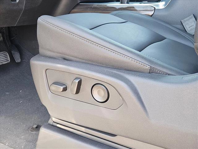 New 2026 Chevrolet Silverado 1500 LT Trail Boss w/ Convenience Package II AWD/4WD image 4