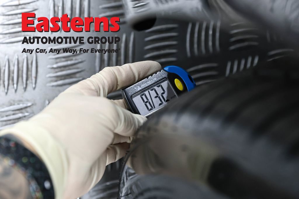 Used 2023 Genesis G70 2.0T image 28