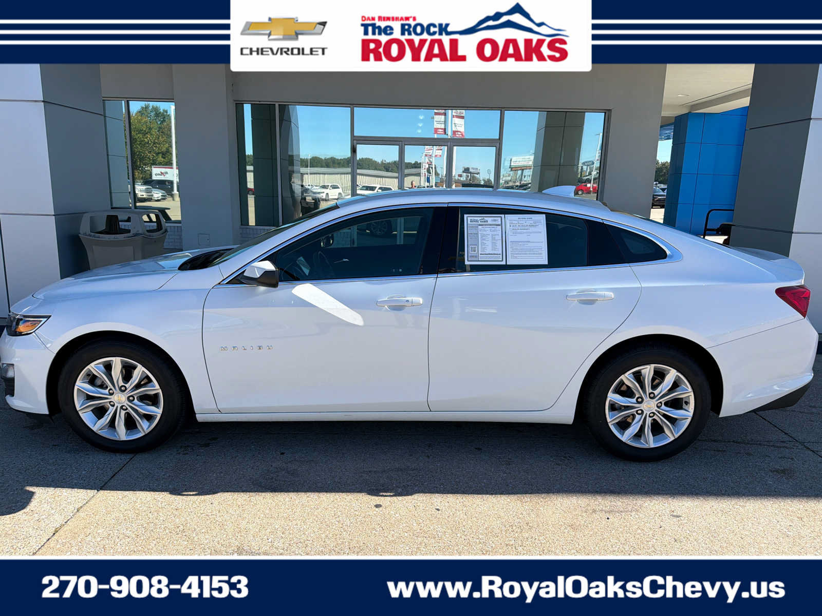 Used 2025 Chevrolet Malibu LT FWD image 2
