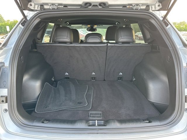 Used 2024 Jeep Compass Latitude image 8