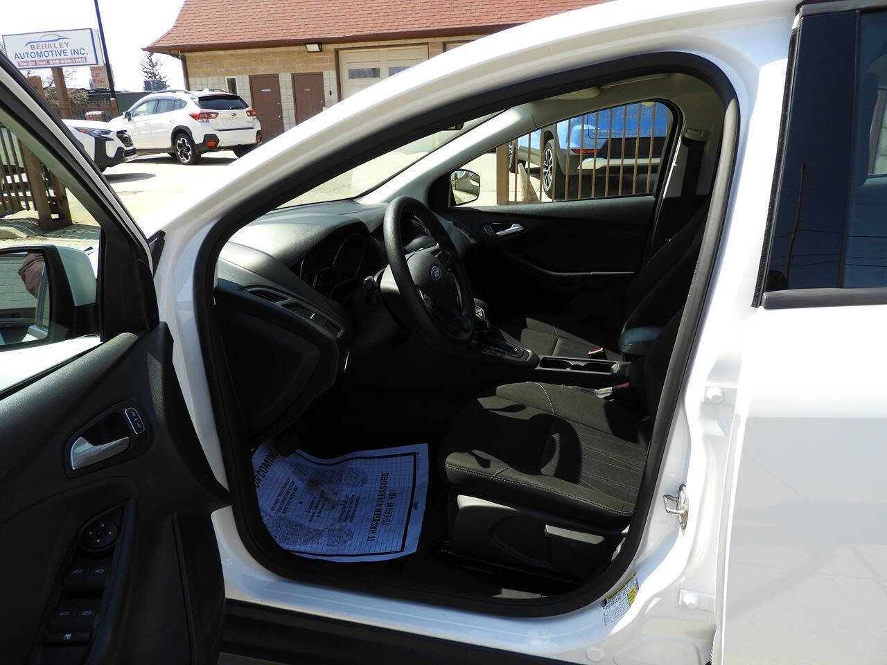 Used 2018 Ford Focus SE image 13