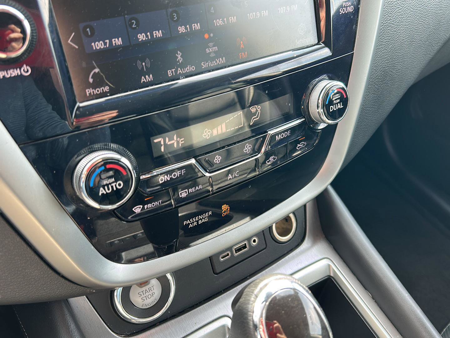 Used 2024 Nissan Murano SL AWD/4WD image 16