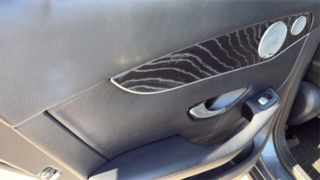 Used 2018 Mercedes-Benz GLC 300 GLC 300 image 24