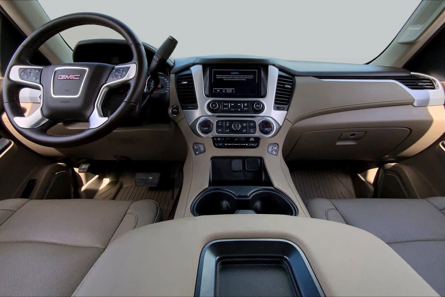 Used 2020 GMC Yukon XL SLT w/ Premium Edition RWD image 15
