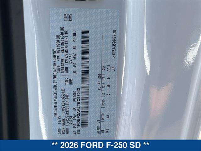 New 2026 Ford F250 XL w/ XL Chrome Package RWD image 17