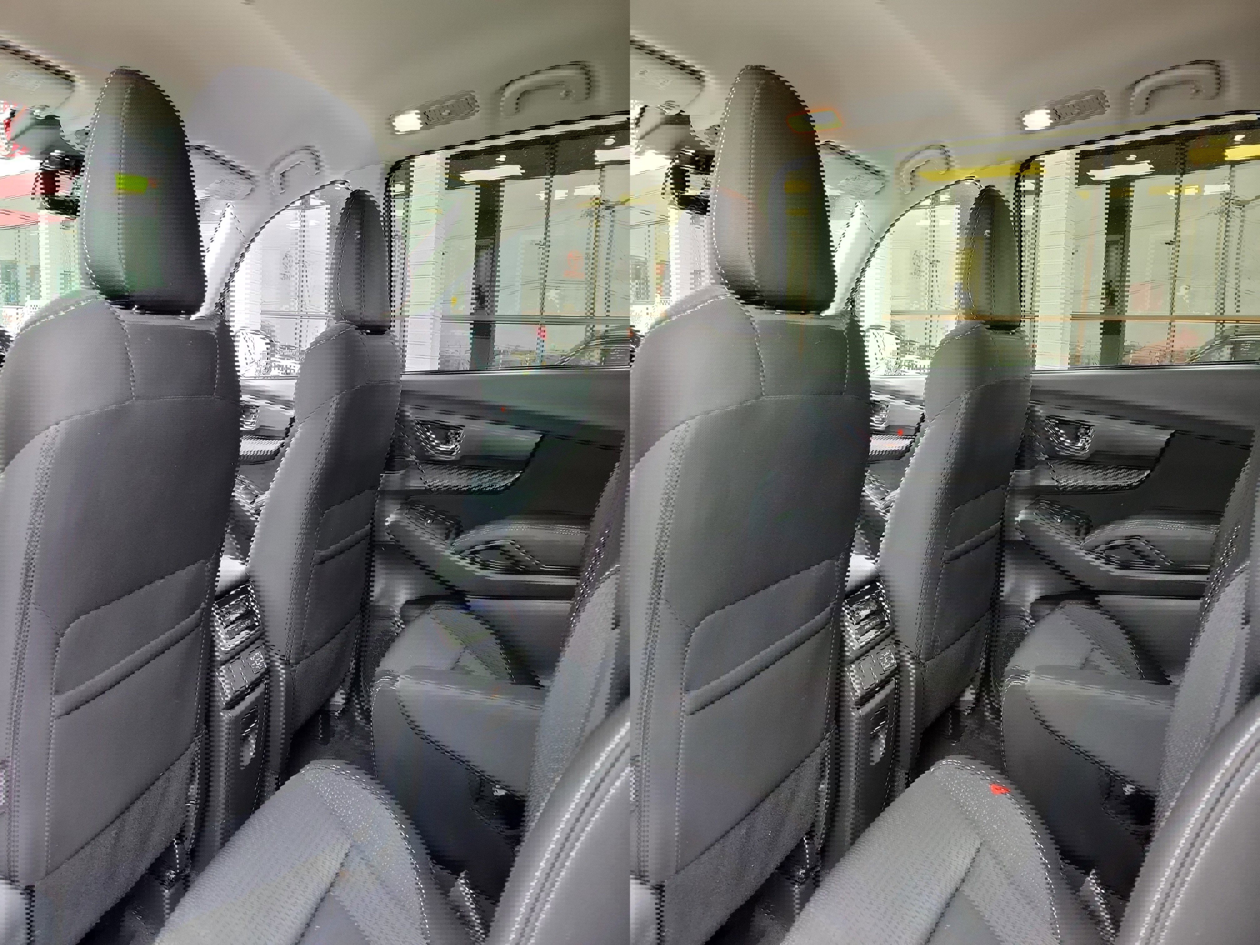 Used 2024 Subaru Ascent Premium w/ Convenience Package AWD/4WD image 14