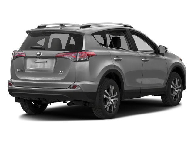 Used 2016 Toyota RAV4 LE AWD/4WD image 2