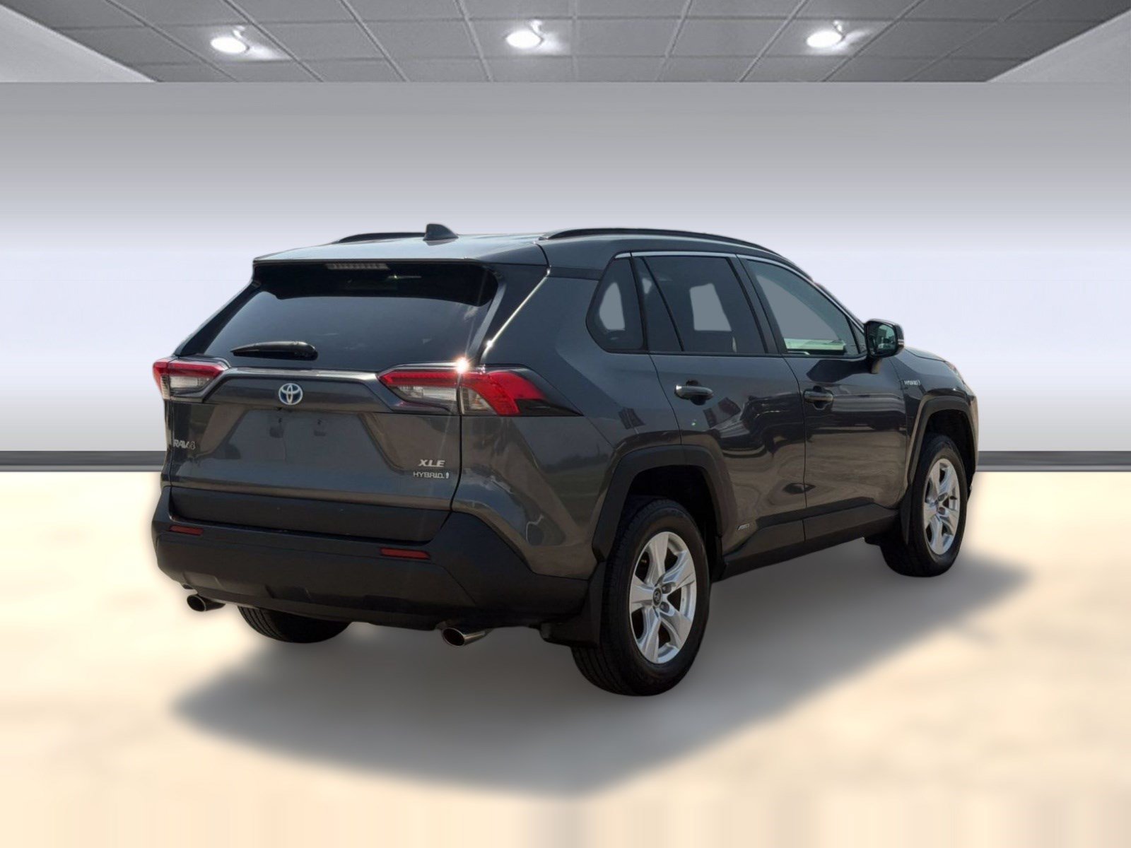 Used 2021 Toyota RAV4 XLE w/ Convenience Package AWD/4WD image 9