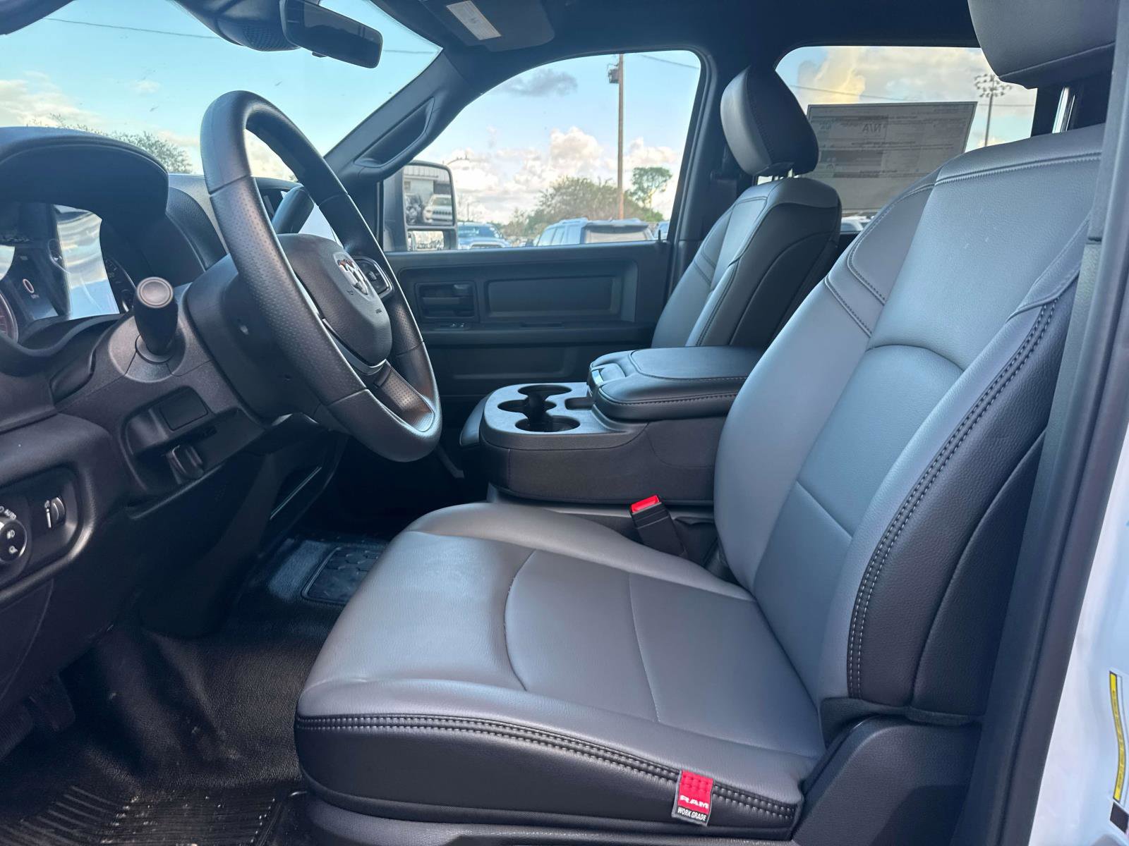 New 2026 RAM 5500 Tradesman w/ Chrome Appearance Group image 8