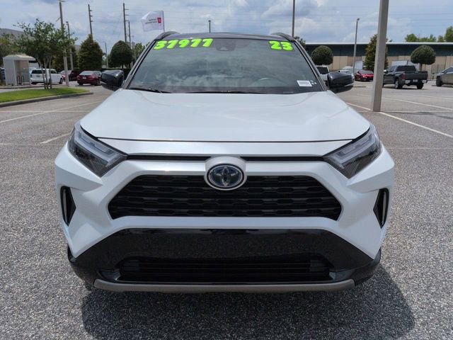 Used 2023 Toyota RAV4 XSE AWD/4WD image 9