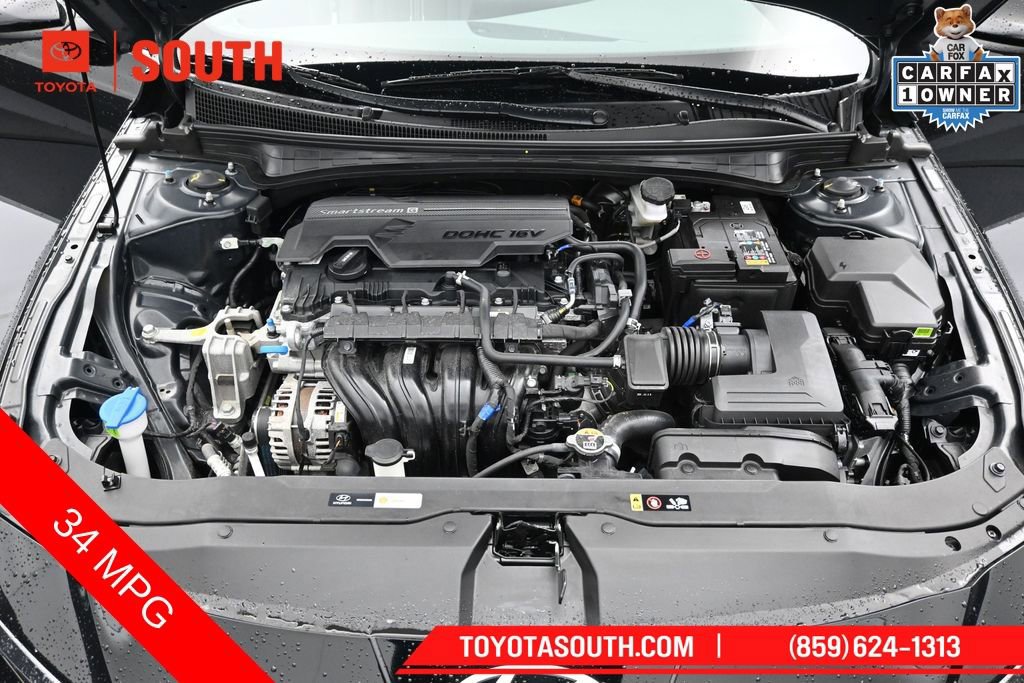 Used 2025 Hyundai Elantra SEL FWD image 36