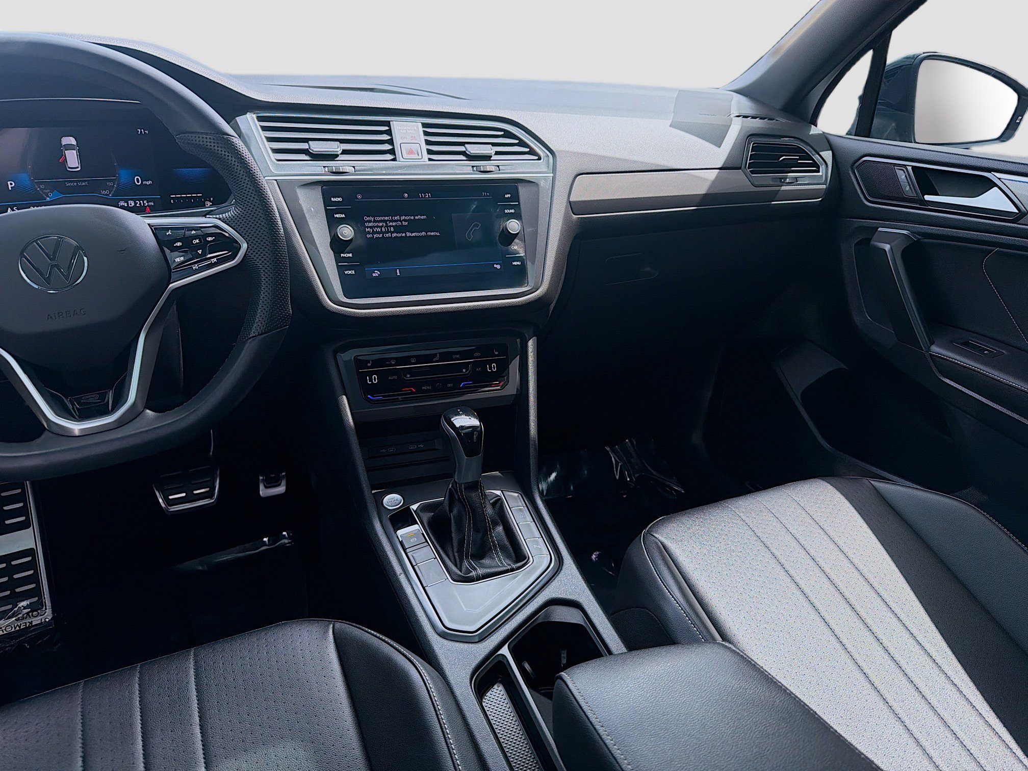 Used 2022 Volkswagen Tiguan SE R-Line FWD image 23