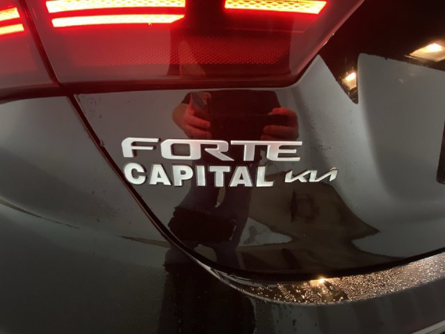 Used 2022 Kia Forte GT FWD image 26