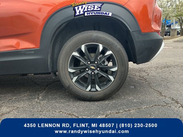 Used 2023 Chevrolet TrailBlazer LT w/ Convenience Package AWD/4WD image 25