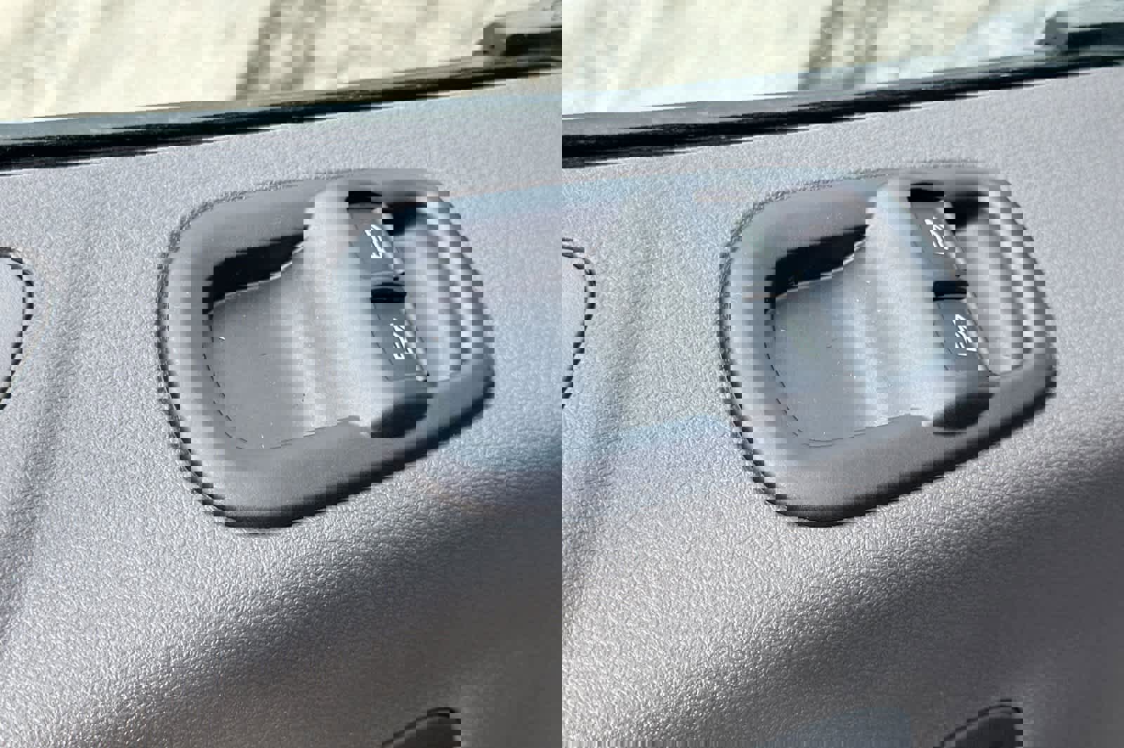 New 2026 Ford Transit 250 148 Medium Roof w/ Load Area Protection Package image 13