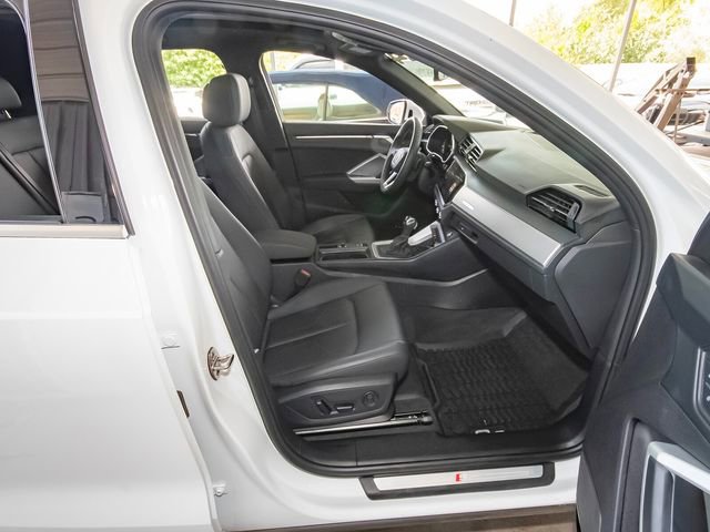 Certified 2024 Audi Q3 2.0T Premium Plus w/ Premium Plus Package image 42