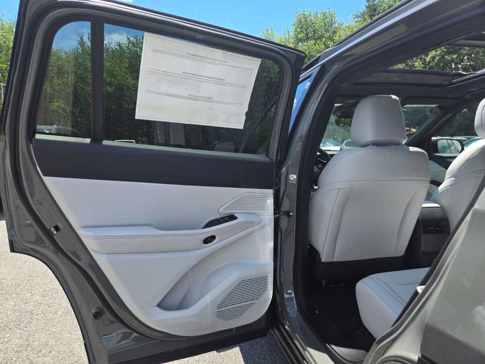 New 2026 Jeep Cherokee Limited AWD/4WD image 26