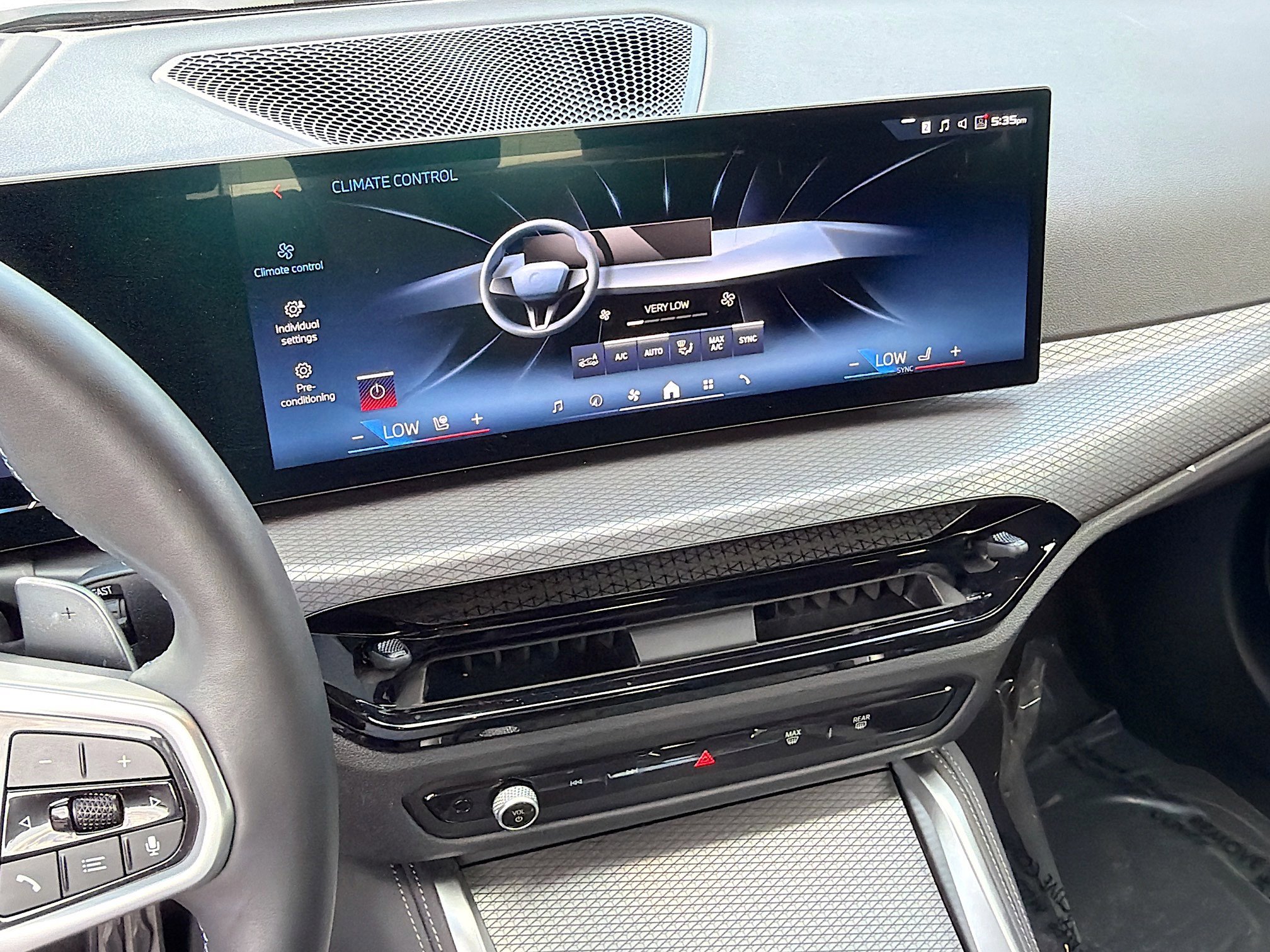 Used 2025 BMW M440i image 28