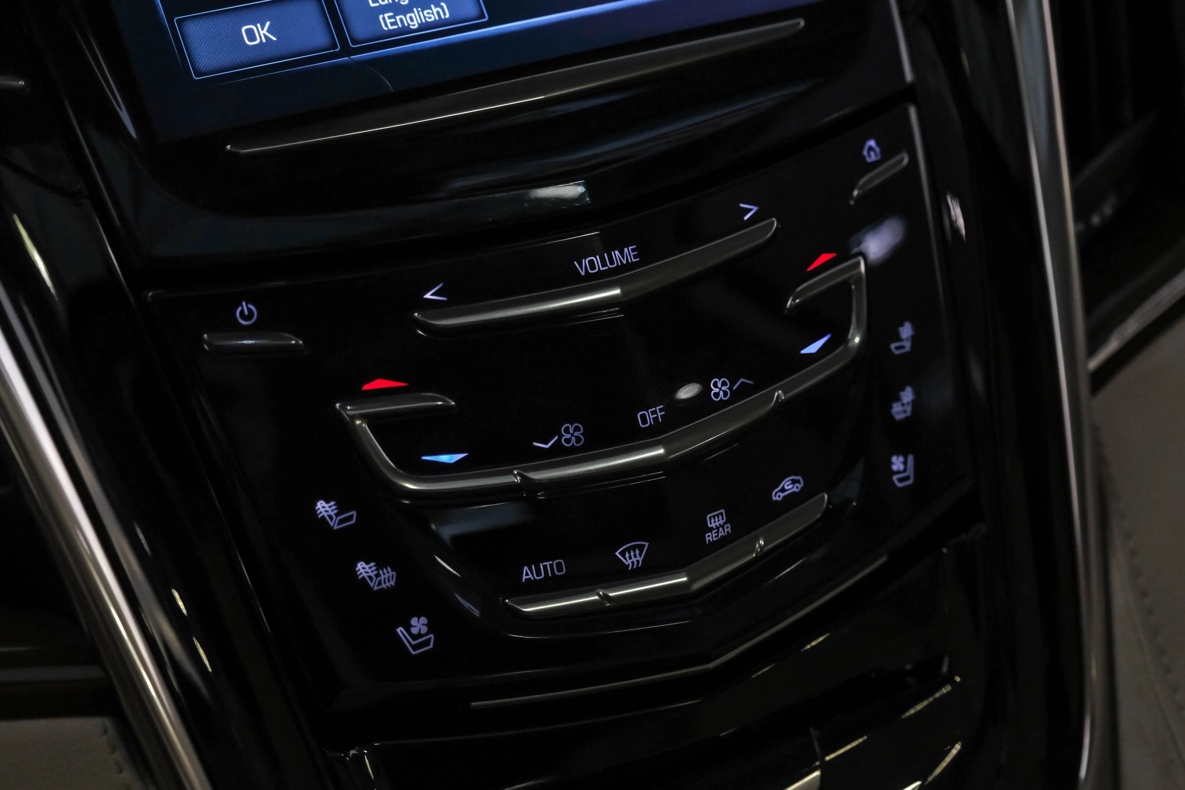 Used 2020 Cadillac Escalade Luxury RWD image 21