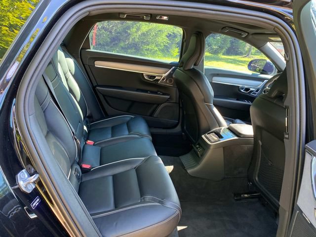 Used 2020 Volvo S90 T8 Inscription AWD/4WD image 32
