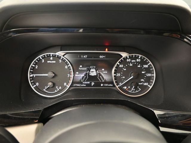 Used 2025 Nissan Pathfinder SL FWD image 9