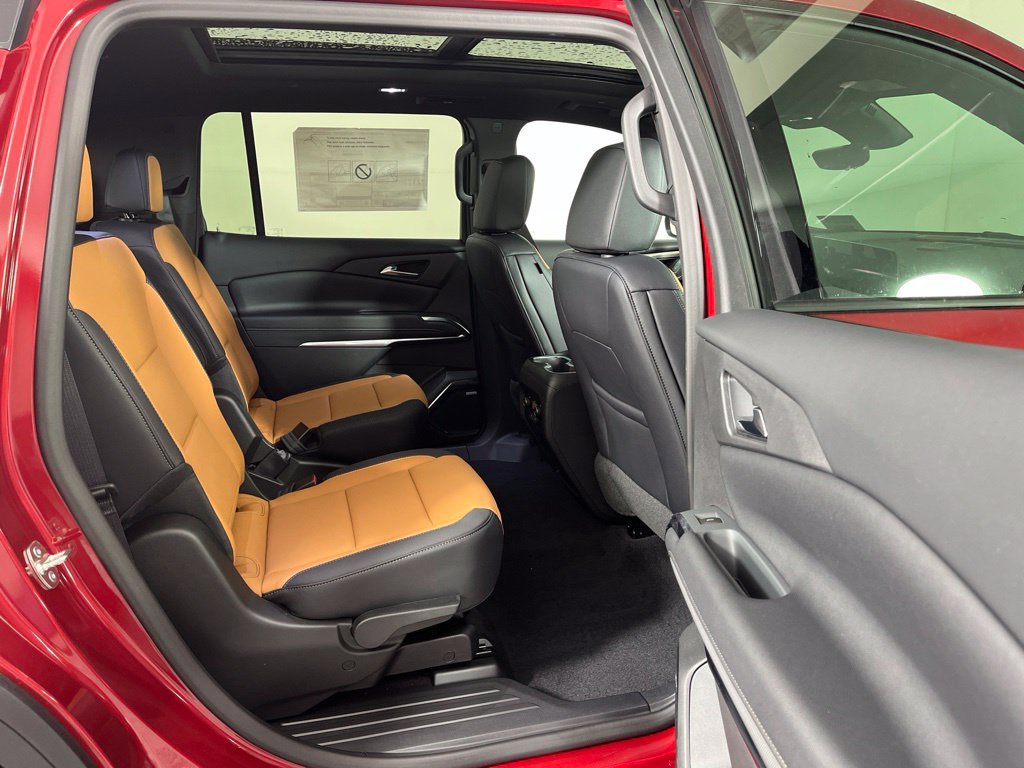 New 2027 Chevrolet Traverse Z71 w/ Enhanced Driving Package AWD/4WD image 18