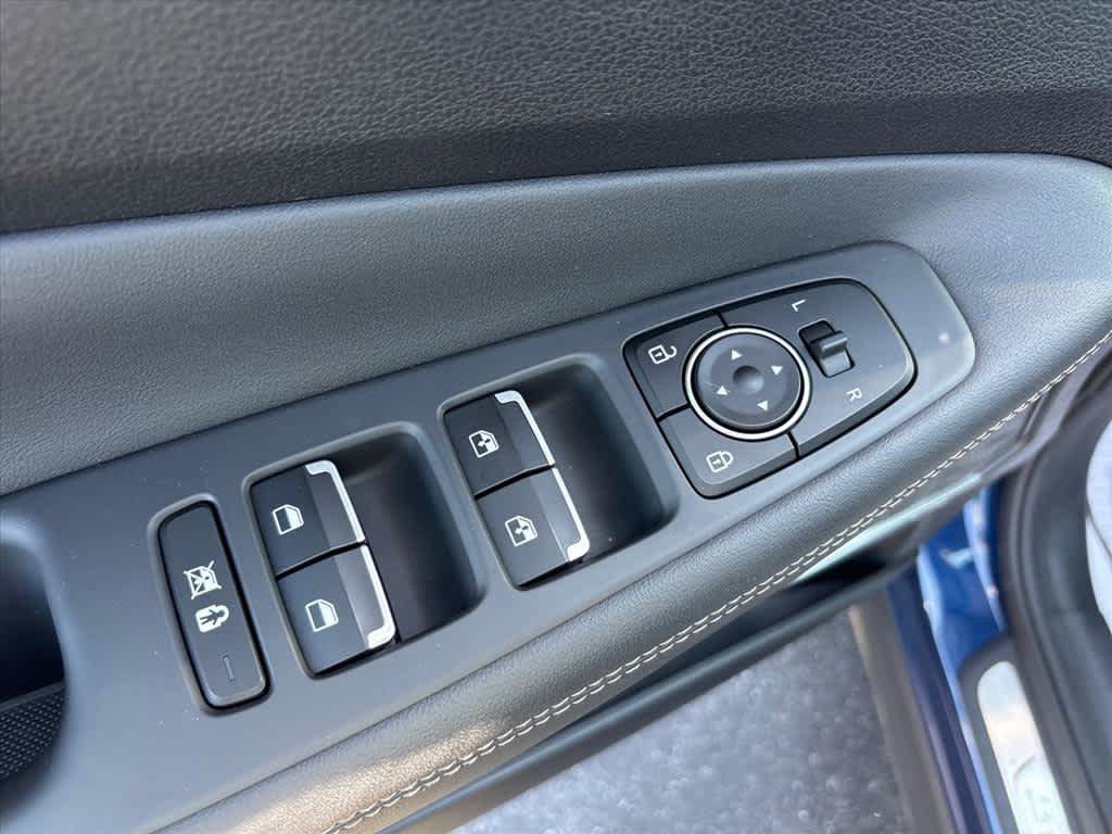 Used 2019 Hyundai Santa Fe Limited FWD image 21