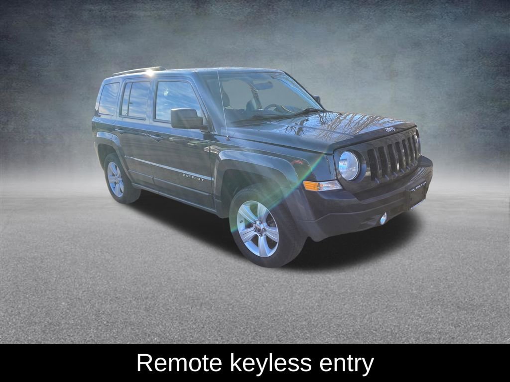 Used 2015 Jeep Patriot Latitude image 9