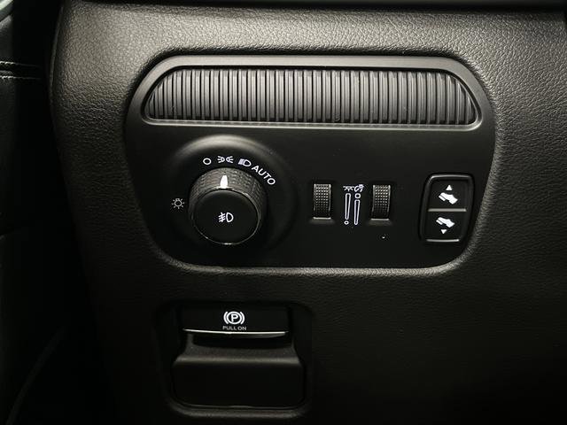 Used 2024 Jeep Wagoneer Series III w/ Convenience Group I image 26