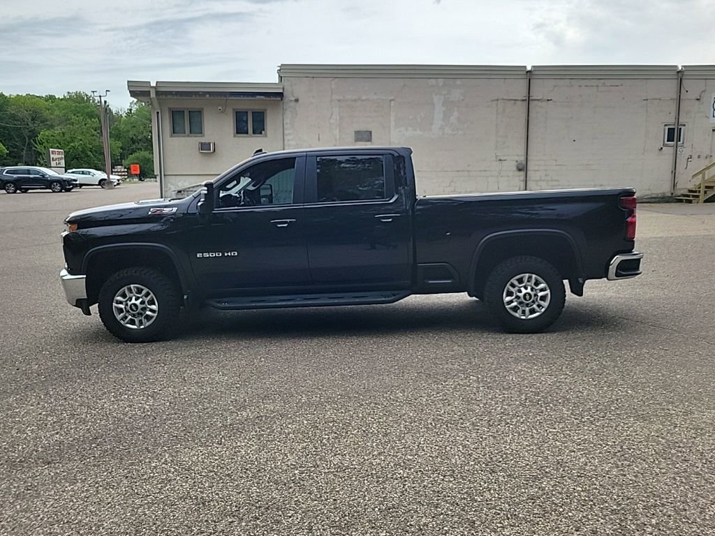 Used 2022 Chevrolet Silverado 2500 LT w/ Convenience Package AWD/4WD image 25