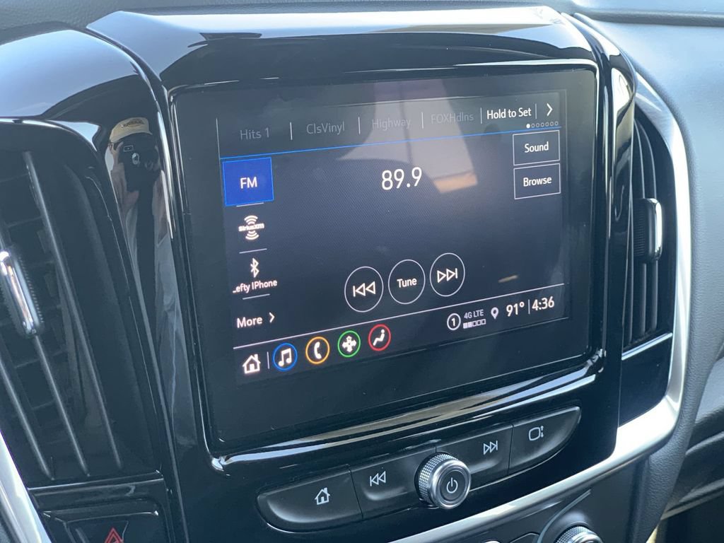 Certified 2023 Chevrolet Traverse LT FWD image 11