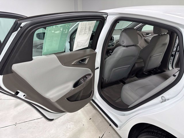 Used 2022 Chevrolet Malibu LS FWD image 20