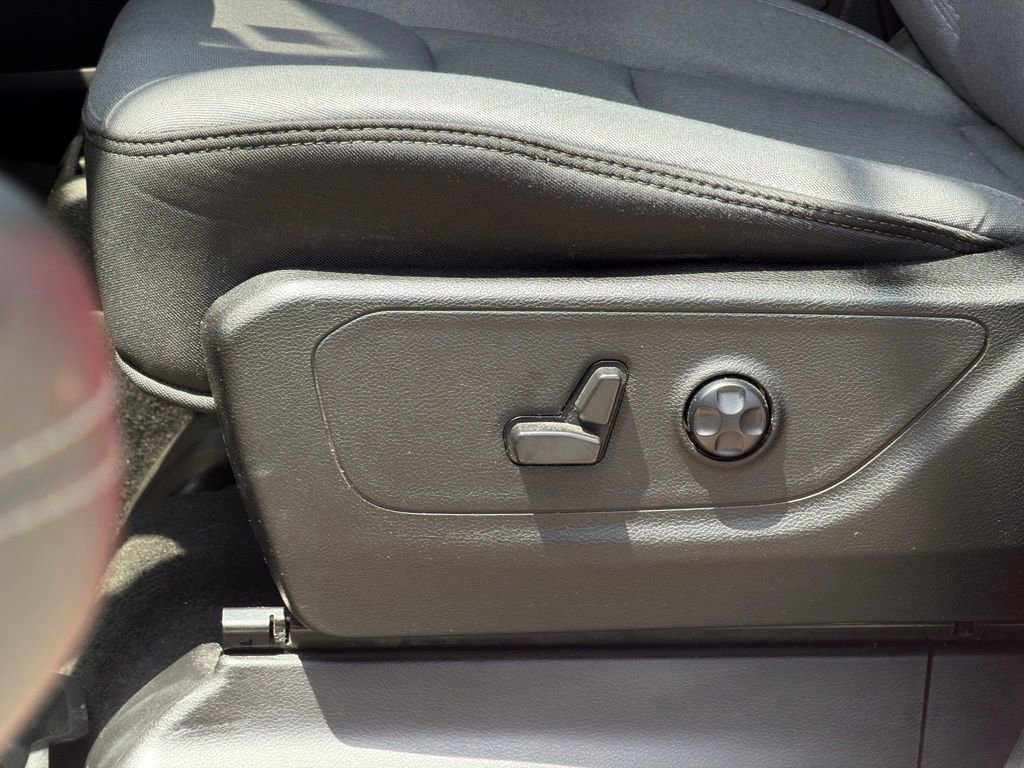 Used 2021 RAM 1500 Big Horn AWD/4WD image 15