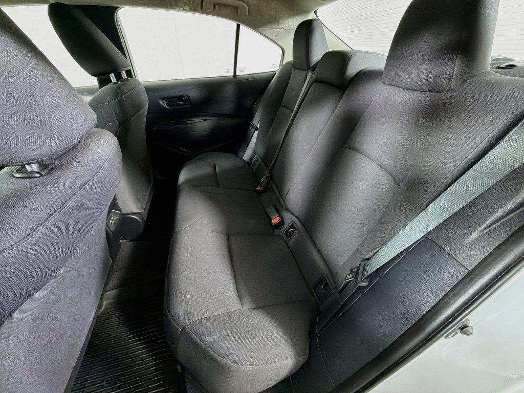 Used 2024 Toyota Corolla LE FWD image 18