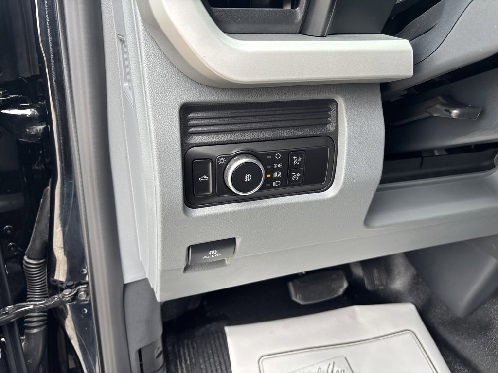 New 2026 Ford F250 XL w/ XL Chrome Package image 14