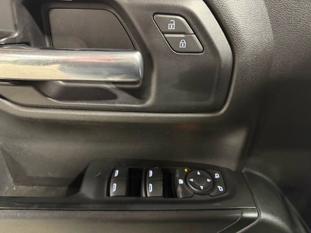 Used 2019 Chevrolet Silverado 1500 Custom image 9